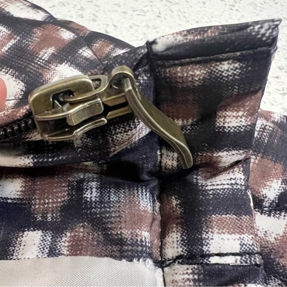 Like New NORTHERN REFLECTIONS Brown Black White Patterned Zipper Puffer Jacket - Picture 13 of 14